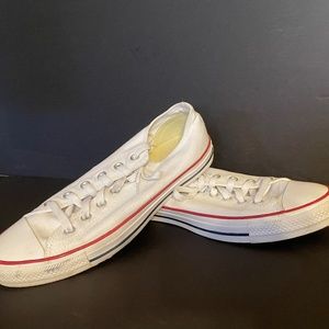 Converse Canvas Classic Chuck Taylor All Star Lo